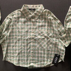NWT Lexy Long Sleeve Plaid Women’s Shirt With Front Buttons Size Small